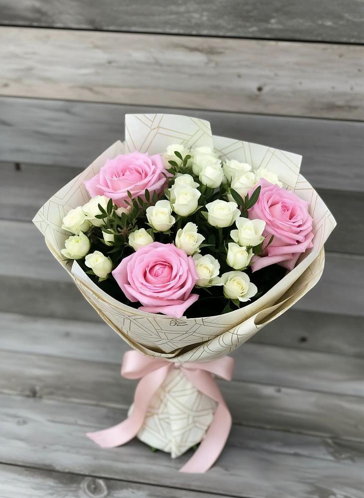 Букет цветов из: Розы в Колчаново