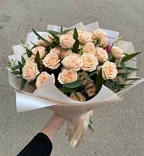 Букет Кремовые розы Латте в Колчаново