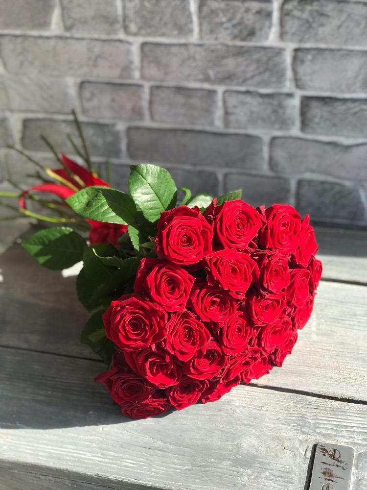 Букет Красные розы Фридом в Колчаново