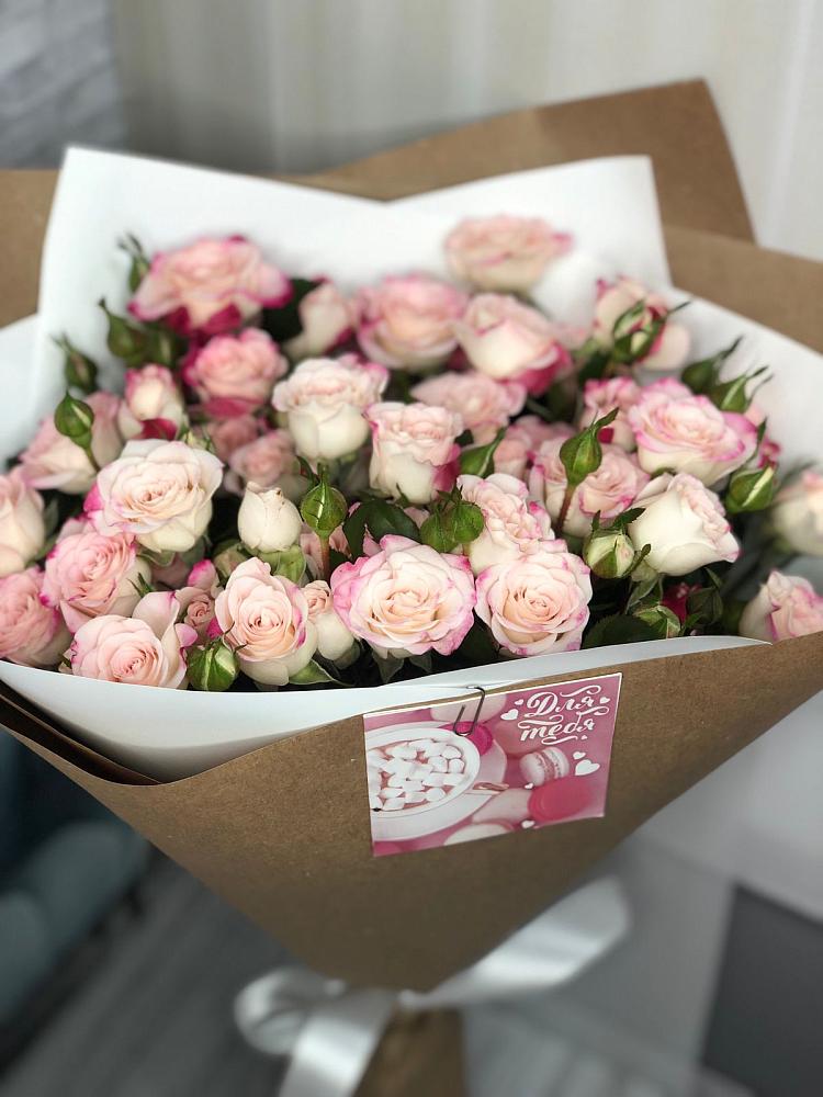 Букет цветов из: Розы в Колчаново