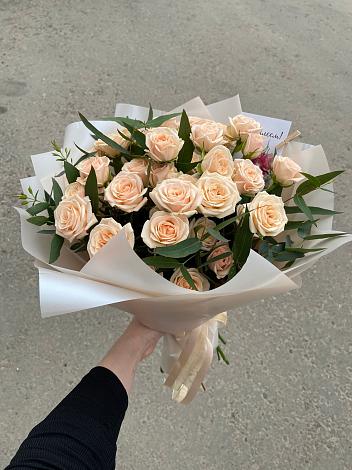 Букет Кремовые розы Латте в Колчаново