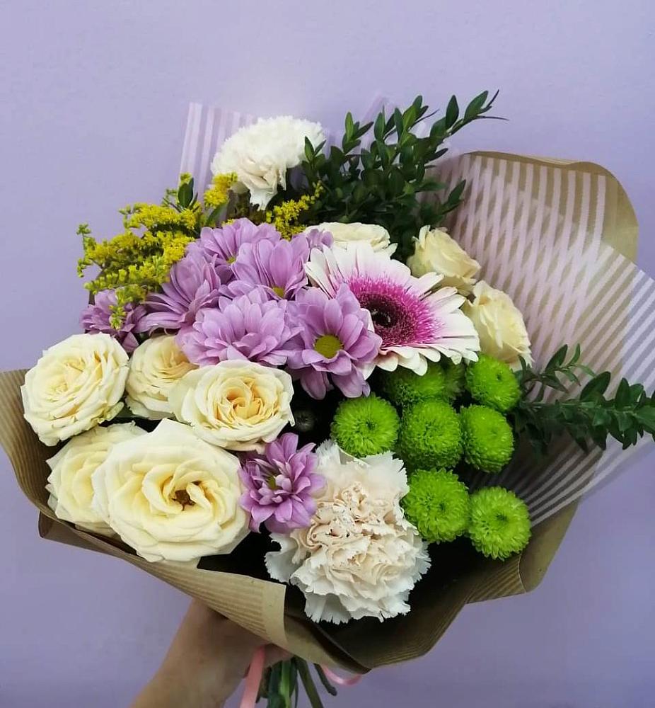 Букет цветов из: Хризантемы, Розы, Гвоздики и Герберы в Колчаново