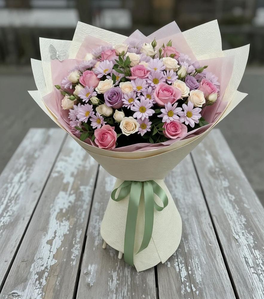 Букет цветов из: Розы и Хризантемы в Колчаново